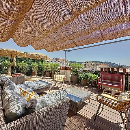 Intuition Rooftop Vaste Terrasse Cannes